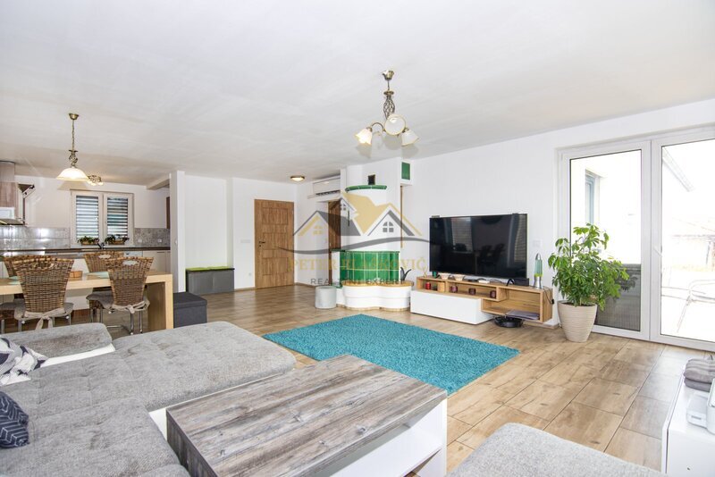 Novostavba bungalovu 4+kk s garáží