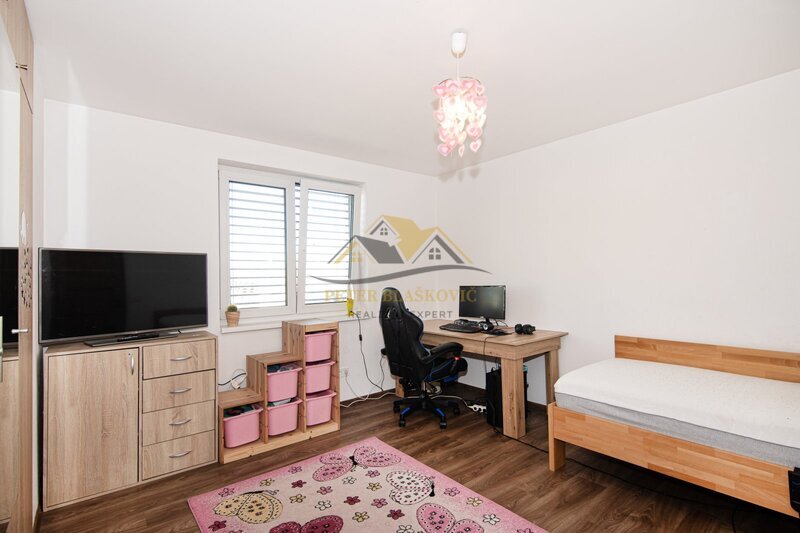 Novostavba bungalovu 4+kk s garáží