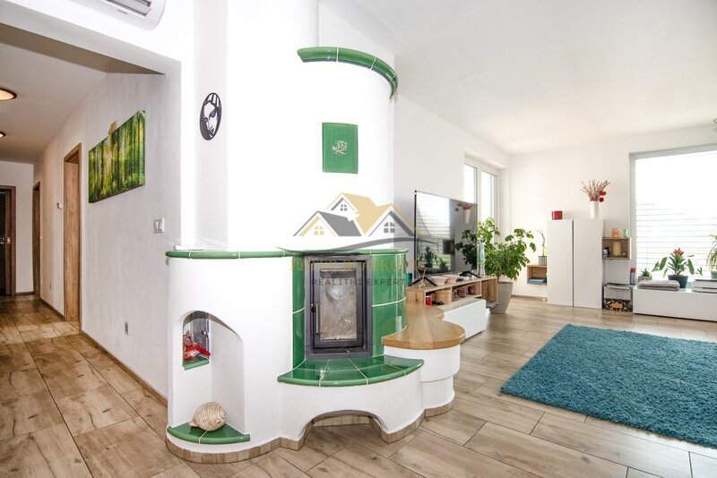 Novostavba bungalovu 4+kk s garáží