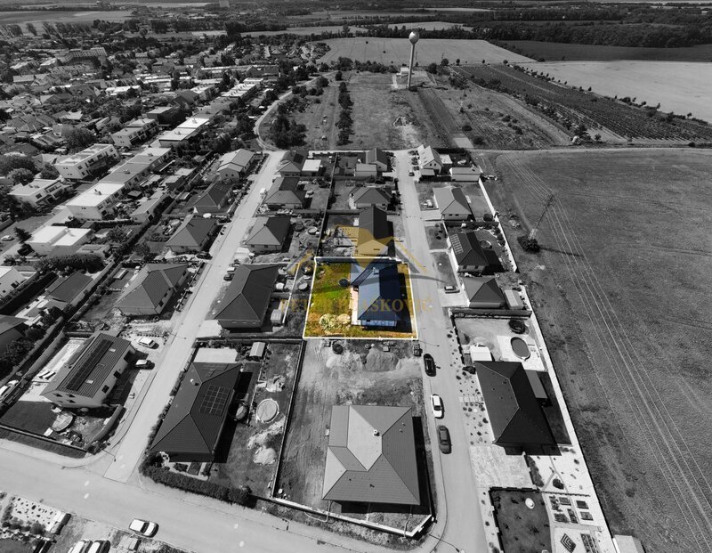 Novostavba bungalovu 4+kk s garáží