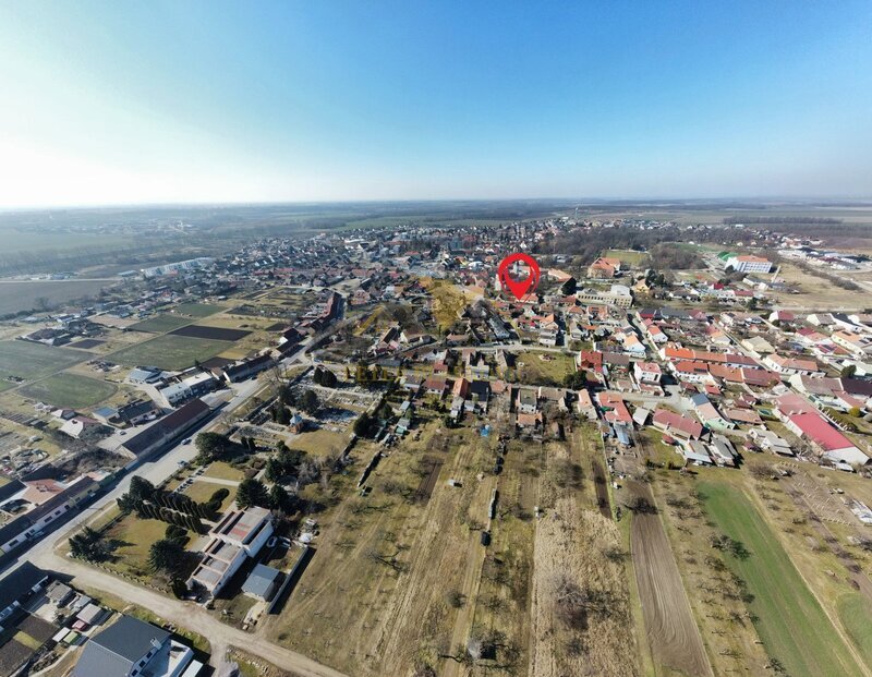 pozemek 211 m², se sklípkem a stavebním povolením