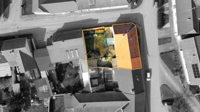 Rodinný dům s velkým potenciálem k rekonstrukci – Hrušovany nad Jevišovkou, ul. Zahradní